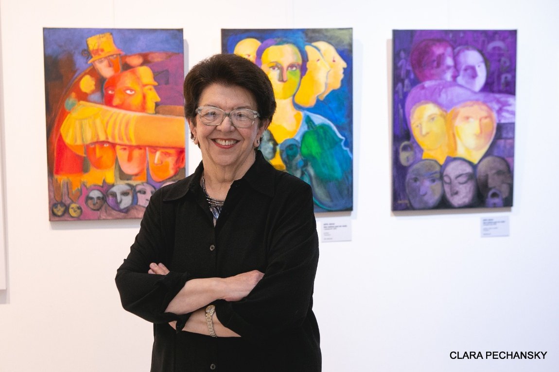 Clara Pechansky agrega suas 33 amigas na galeria Frida Kahlo, no México