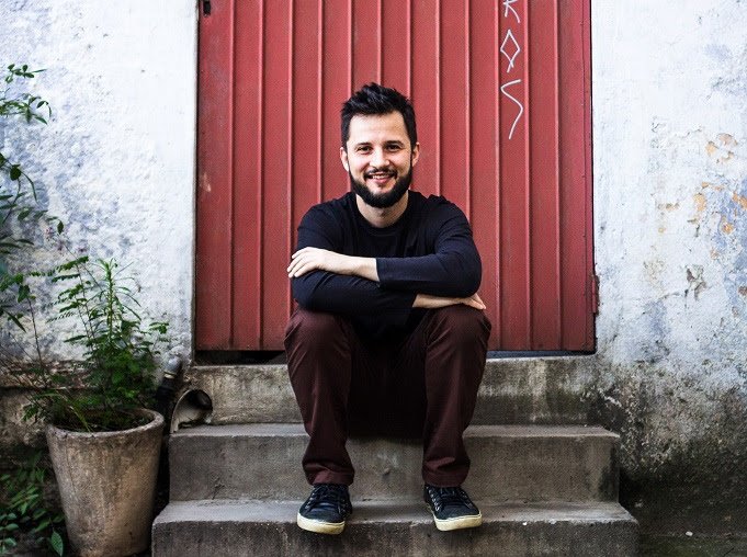 Novas canções de Pablo Vanzoni, no Mistura Fina virtual