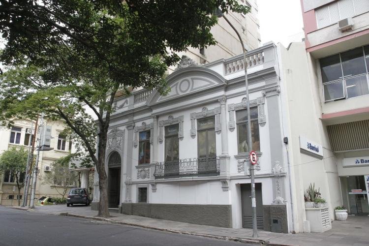 Prefeitura retoma atendimentos em parte de seus espaços culturais