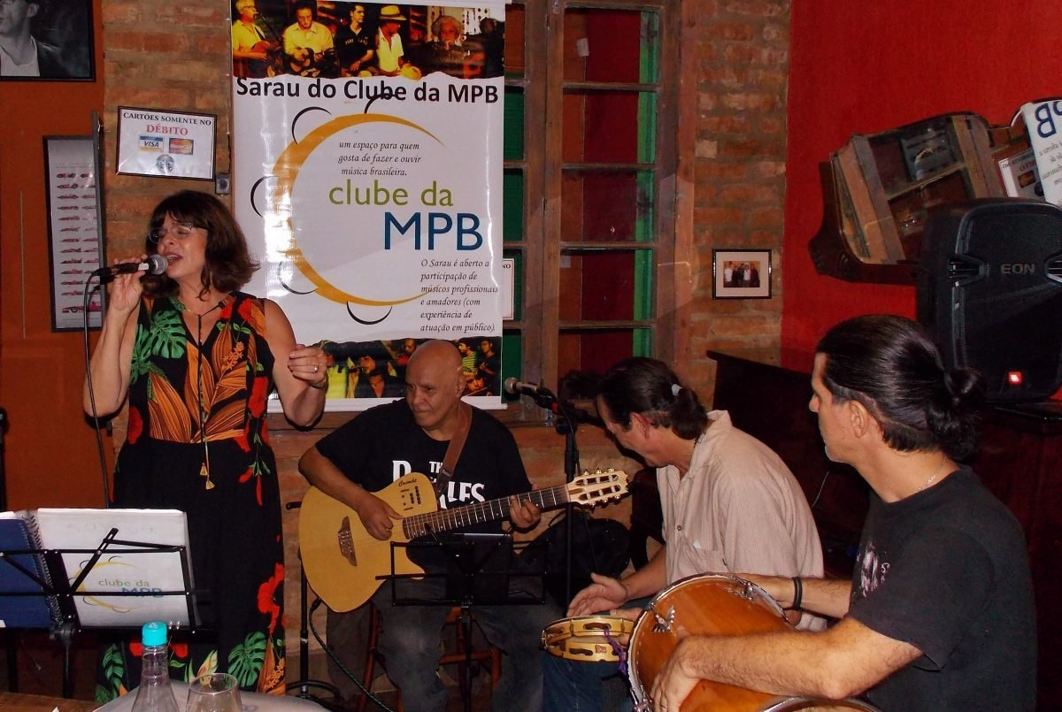 O Sarau Canto de Bar, do Clube da MPB, celebra 10 anos de atividade