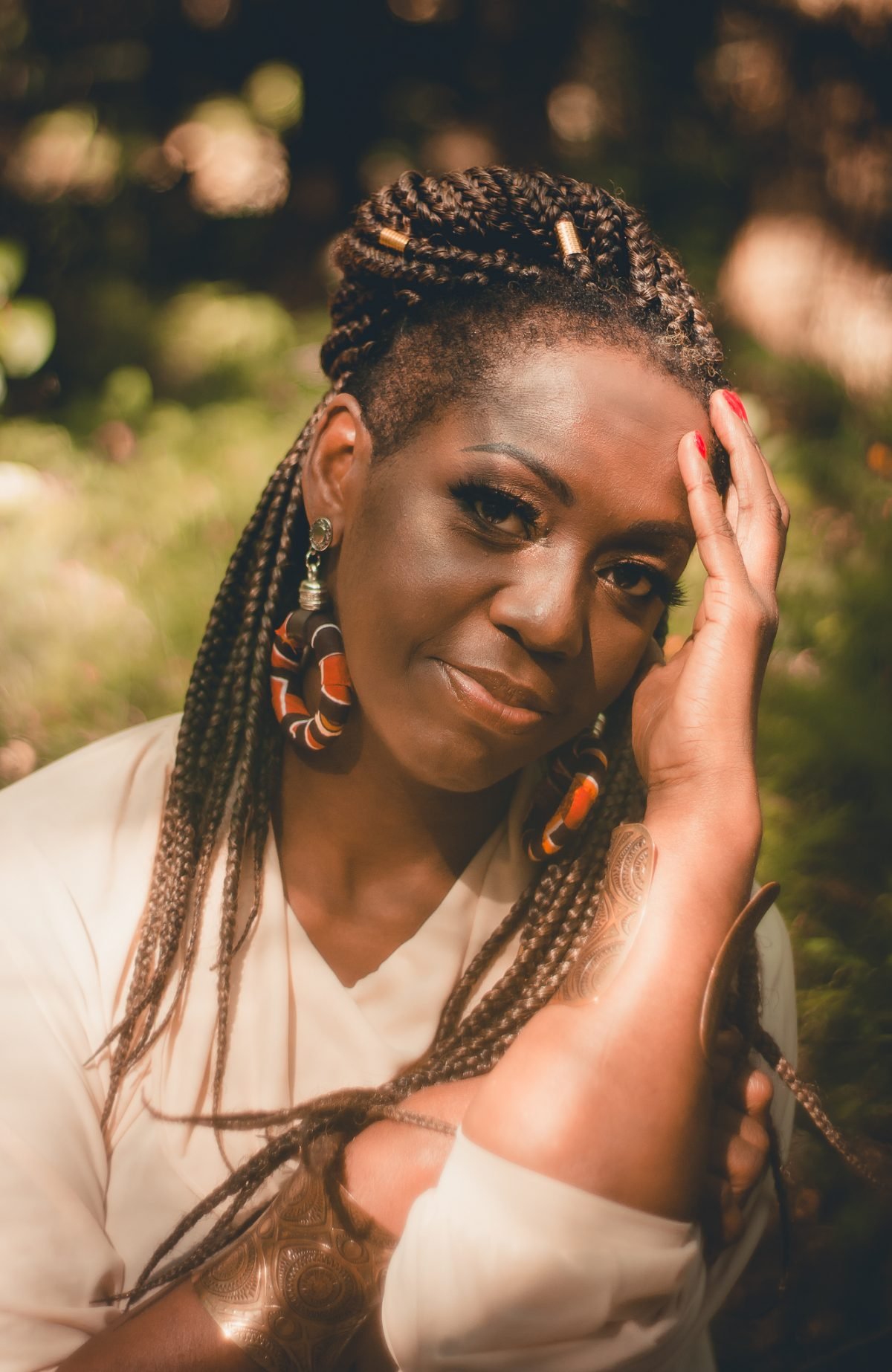 Glau Barros homenageia as mulheres na volta do Chapéu Acústico, na BPE