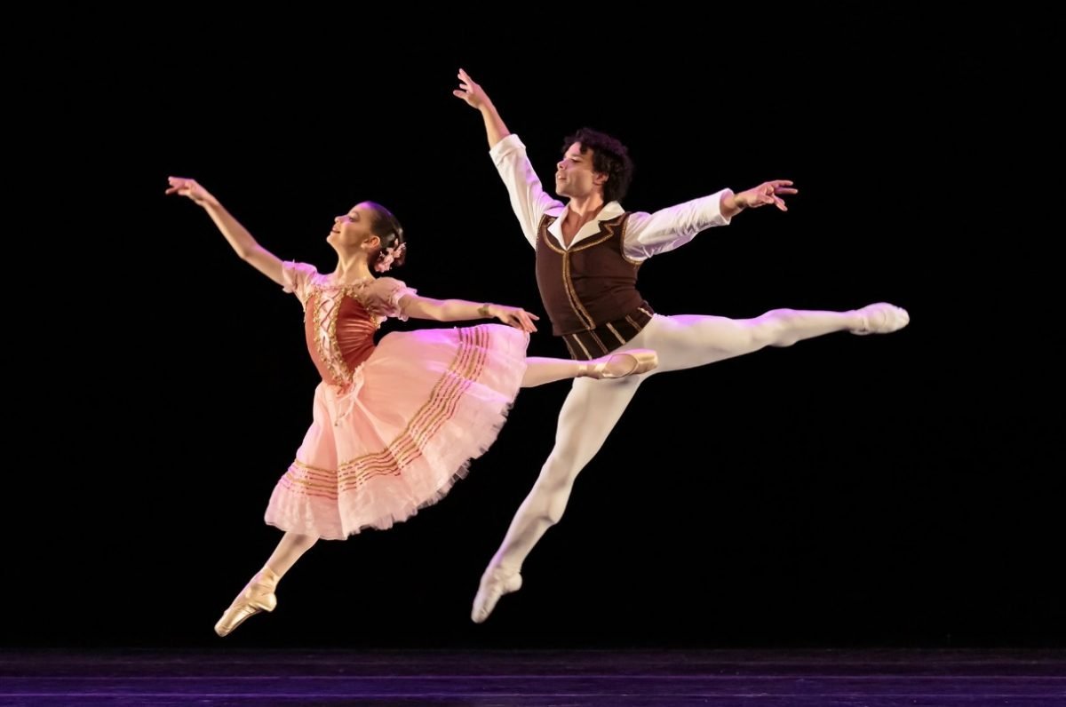 “Bye Bye Summer Class 2023”, com o Ballet Vera Bublitz, no Theatro São Pedro