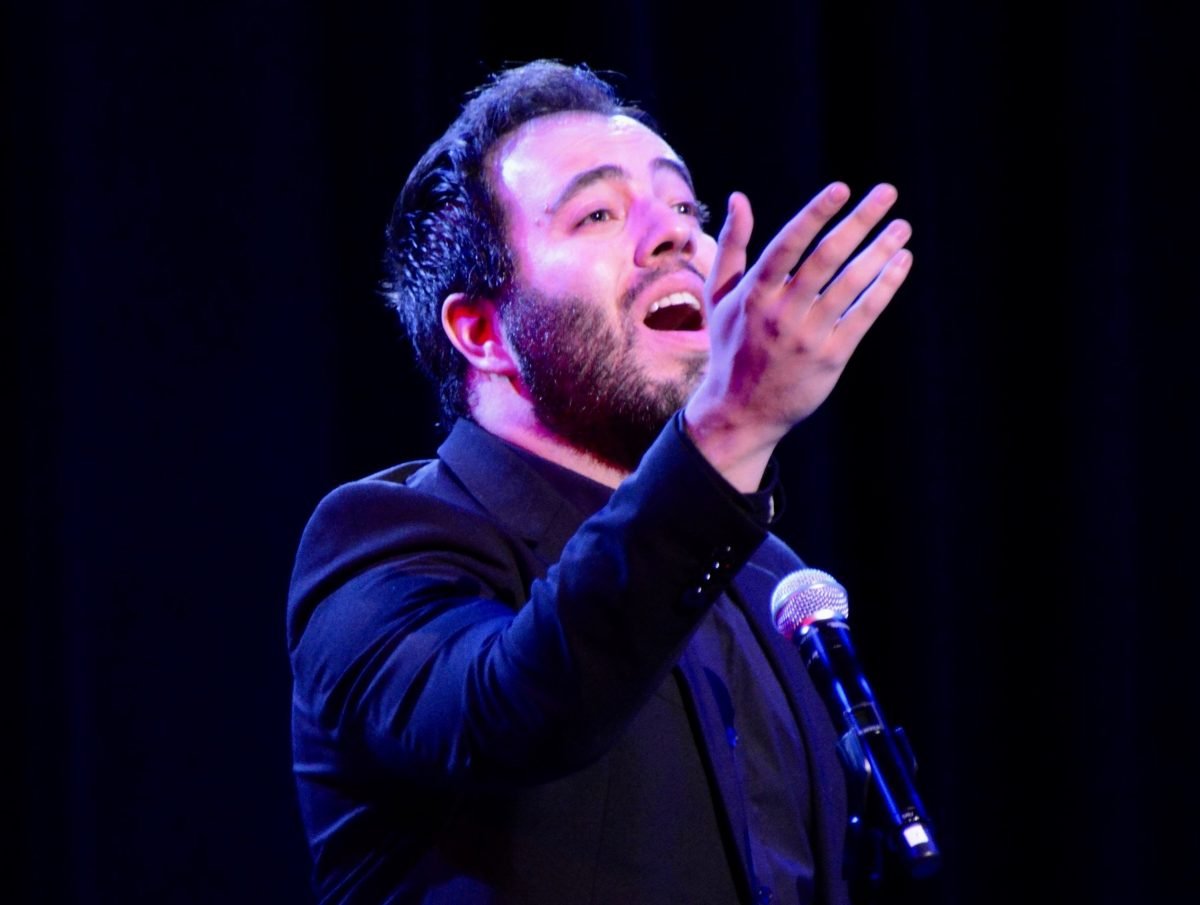 Concerto gratuito com presença de gaúcho que canta na Broadway, no Dia das Mães