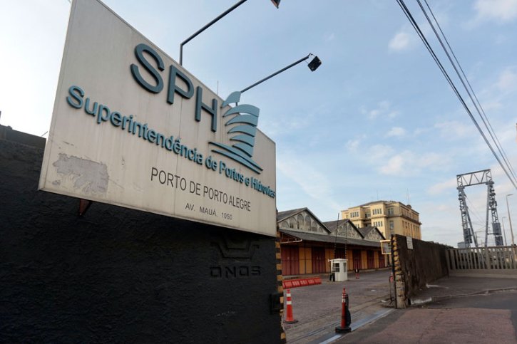 Cais Mauá não paga seguranças e Estado assume vigilância no local