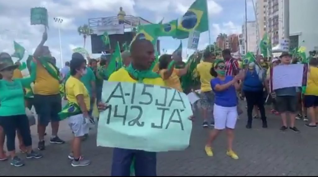 Ministro autoriza abertura de inquérito para investigar atos em favor do AI-5