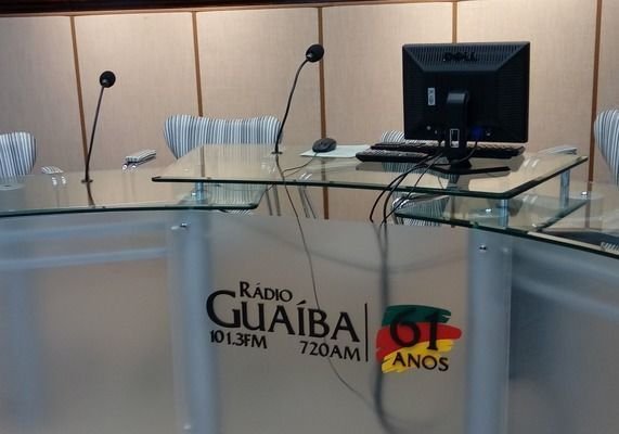 Rádio Guaíba demite funcionários, três são jornalistas