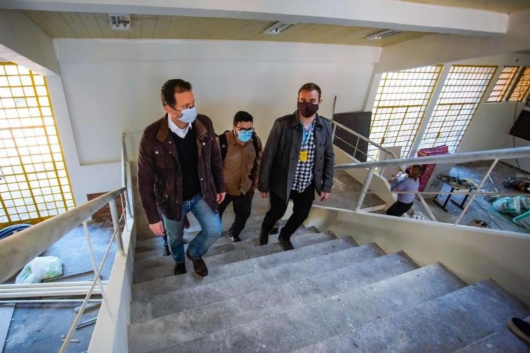 Itaú financia reforma para transformar escola em Centro de Acolhimento