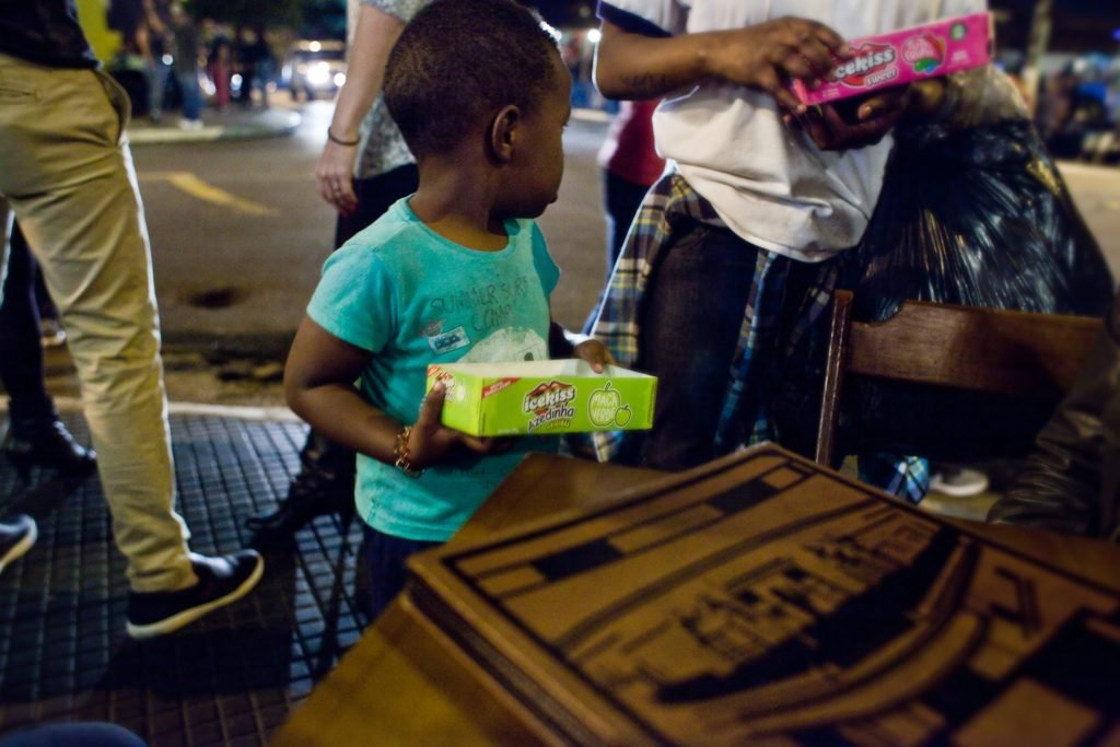 Pesquisa sobre trabalho infantil: dois terços são meninos negros
