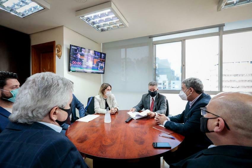 Melo diz que sistema de transporte coletivo está falido e pede auditoria do TCE