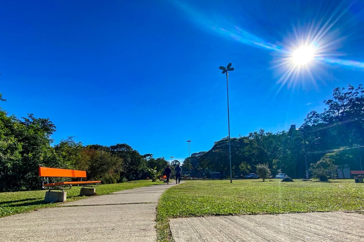 Prefeitura investe R$ 4 milhões para revitalização de parques e praças em  Porto Alegre este ano