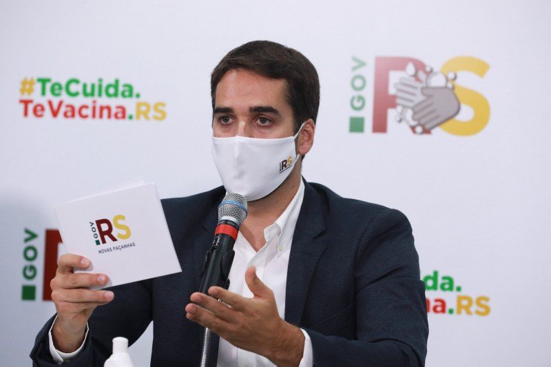 Briga de Eduardo Leite com a Petrobras é campanha política