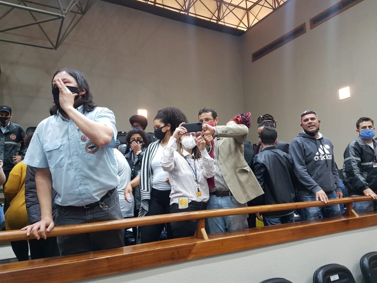 Projeto que autoriza privatização da Carris é aprovado