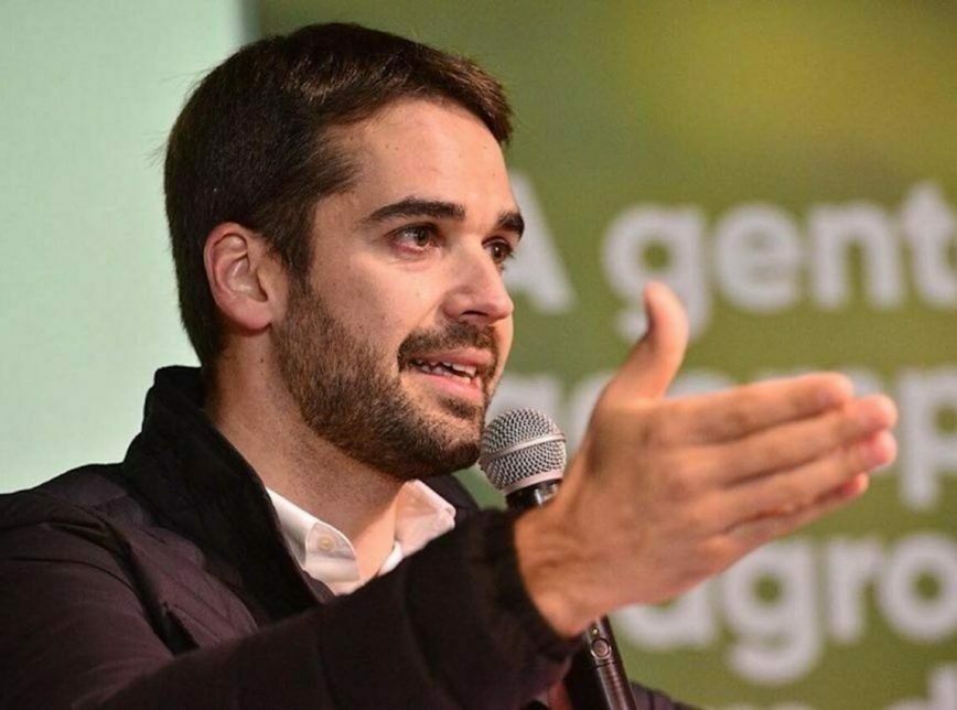 Depois de Minas, Paraná anuncia “apoio irrestrito” a Eduardo Leite nas prévias do PSDB