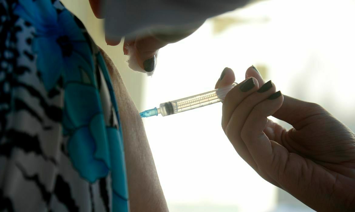 OMS promove campanha para conter queda na “cobertura vacinal” no Brasil