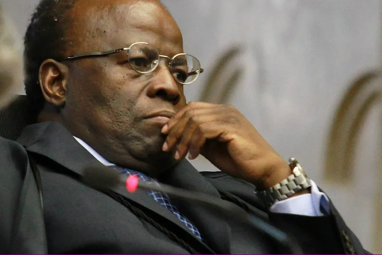 Joaquim Barbosa, relator do Mensalão, declara voto em Lula