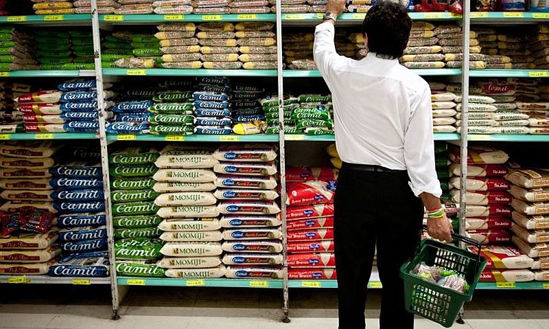 Efeito Guedes: em três anos salários tiveram 19,7% de reajuste, os alimentos subiram 41,5%