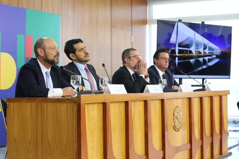 Fraudes no INSS: 12 entidades formam o “núcleo do esquema criminoso”; veja a lista