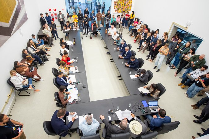 Plano Diretor: decisão fica para 2026; oposição aposta na mobilização das comunidades para alterar o projeto