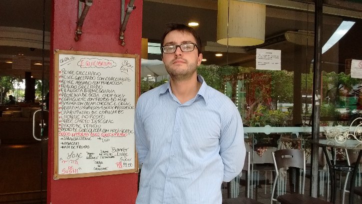 Bruno Zuanazzi acredita que o posto traz sensação de segurança aos comércio local. / JÁ