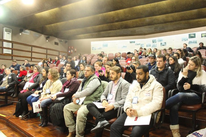 Evento é preparação para o Congresso Nacional dos Jornalistas, que aconteceu em Goiânia em Agosto / Maurício Concatto
