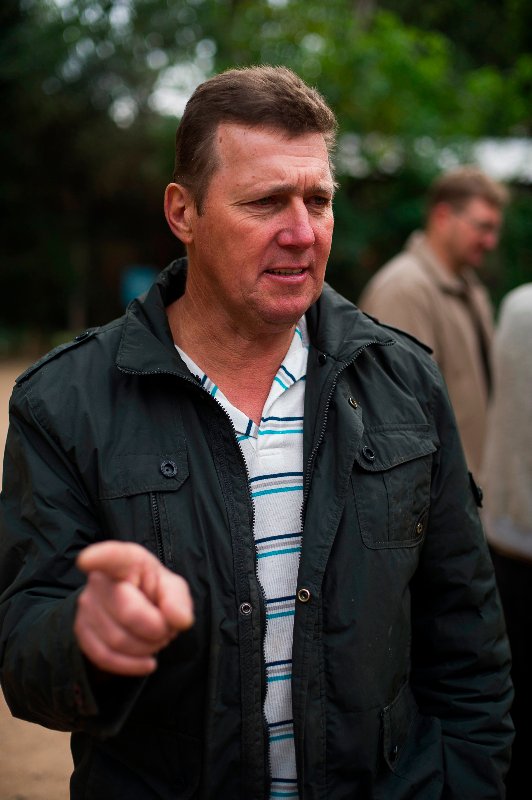 Odair reclama da burocracia que dificulta a produção dos orgânicos / Ramiro Furquim / Jornal Já