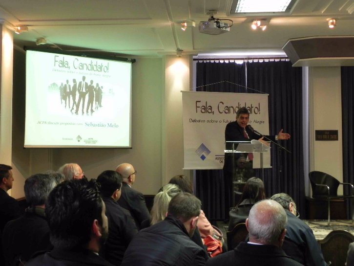 Próximas edições do evento já têm confirmada Luciana Genro, no dia 27 de julho e Vieira da Cunha em 11 de agosto / Divulgação ACPA