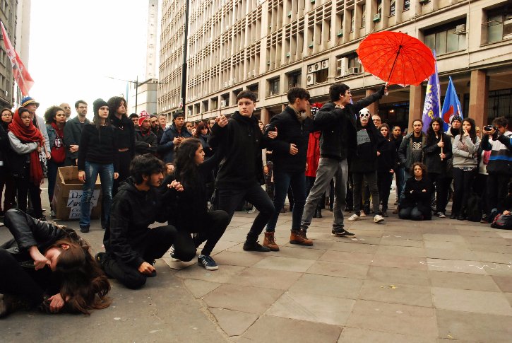 esquina democrática secundaristas 19-7