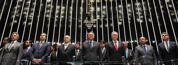 Eles cercaram o presidente