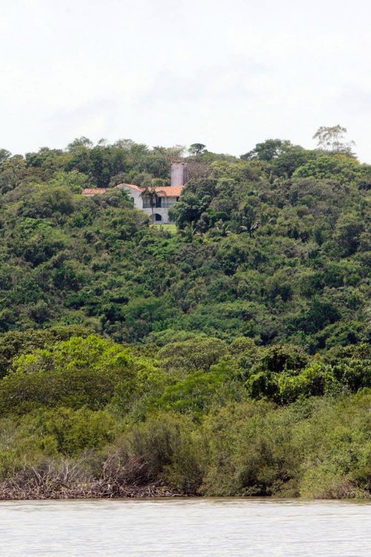 O casarão que foi de Breno Caldas, no morro / Tânia Meinerz/JÁ