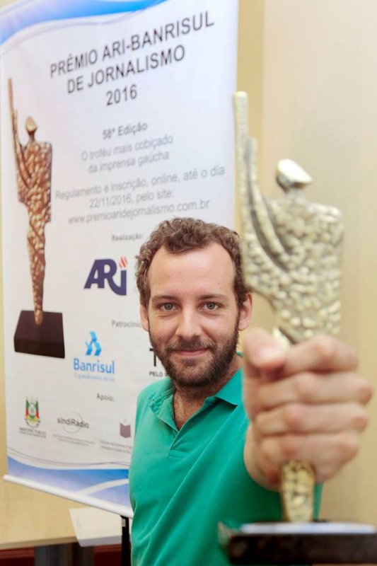 Matheus Chaparini: primeiro lugar do principal prêmio de reportagem / Foto Tânia Meinerz/JÁ