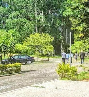 Gerente da Cientec, Guilherme de Souza, acompnha visita de diretores da Susepe /Ana Melo/Divulgação