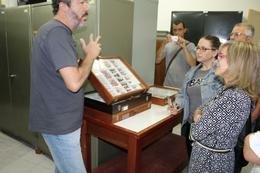 Promotora Ana Marchesan conhece coleções do Museu de Ciências Naturais/MPRS