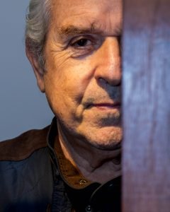 Paulo Amaral mostra uma seleção de 50 anos de arte visual