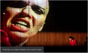 Débora Falabella transforma Prima Facie em experiência inesquecível