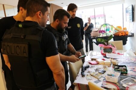 Polícia Civil indicia 34 pessoas por suspeitas de fraudes milionárias na Educação em Porto Alegre