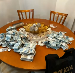 Dinheiro pela janela: investigação sobre fraudes do Banco Master chega a Balneário Camboriu