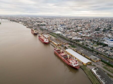 Porto Alegre: grupo de Santa Catarina arremata por R$ 10 mil o que resta do porto